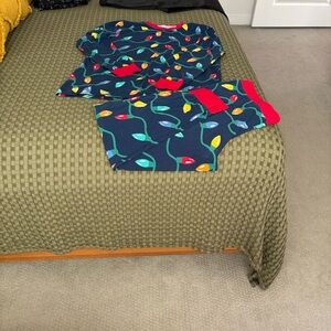 Men's Festive Light Pattern Pajama Set